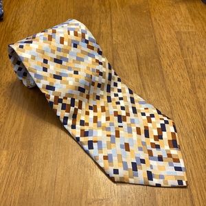 Vintage Courchevel Mens Multicolored Patterned 100% Silk Tie